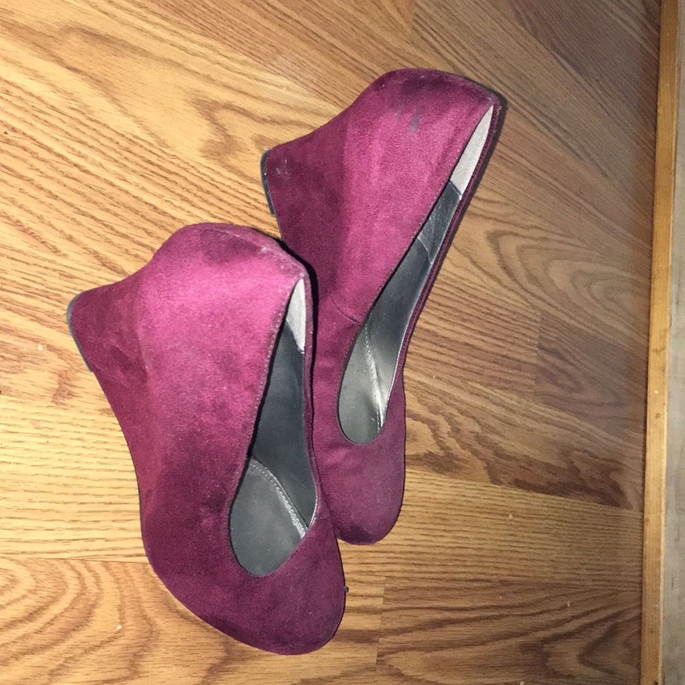 Burgundy shoes
